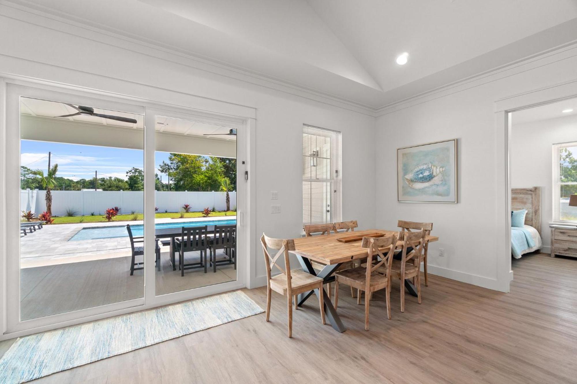 Brand New Home With In-Ground Pool, Four Houses From Beautiful Laguna Beach パナマシティービーチ エクステリア 写真